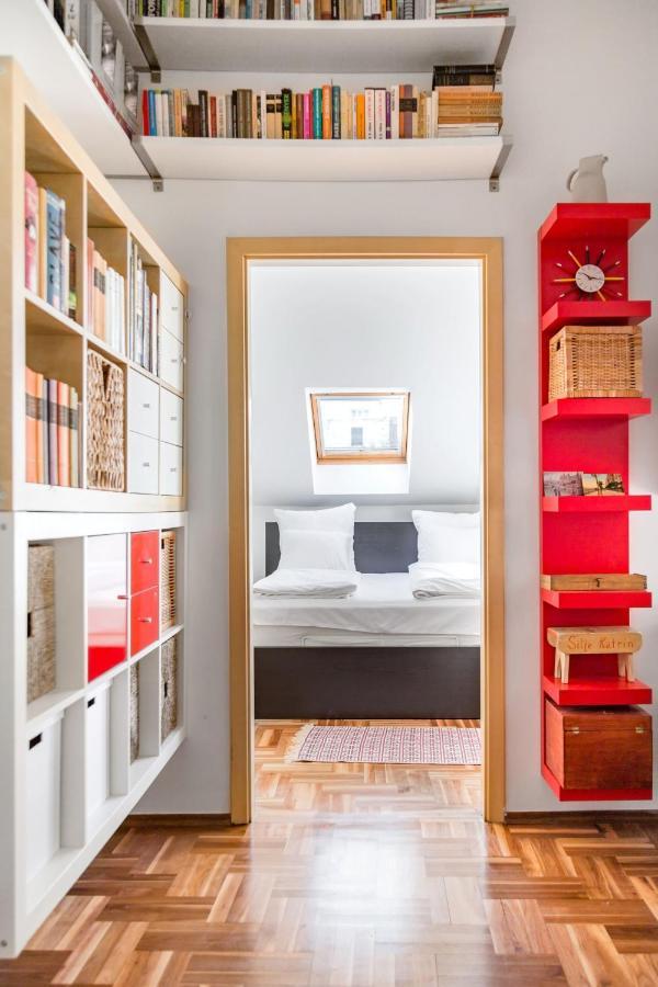 Relax Into Loft Living At A Light-Filled City Escape Budapest Extérieur photo